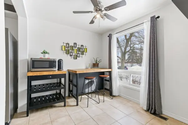 210 Glamis RD #22, Cambridge, ON N1R 6L3