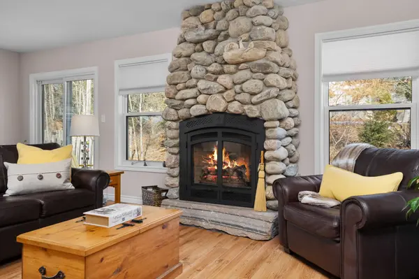 5 Northdown ST, Huntsville, ON P1H 2R3