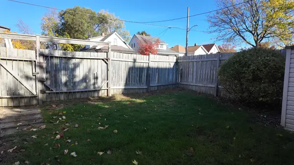 32 Tennyson ST, London East, ON N5Z 2K7