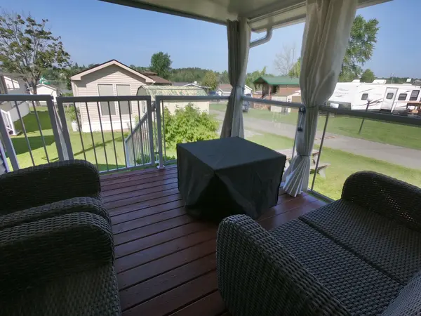 14 Pioneer DR, Otonabee-south Monaghan, ON K0L 2G0