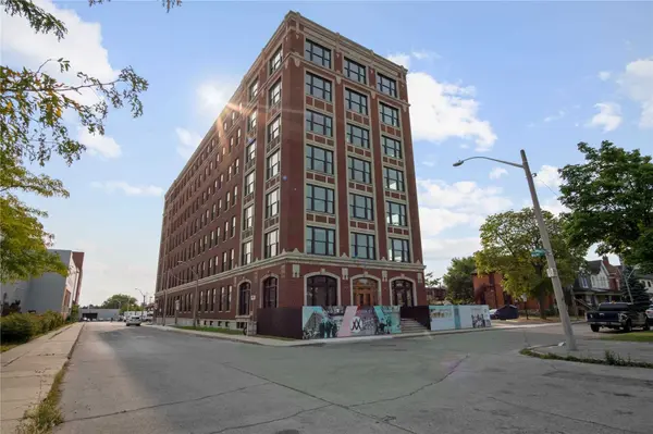 286 Sanford AVE N #603, Hamilton, ON L8L 6A1