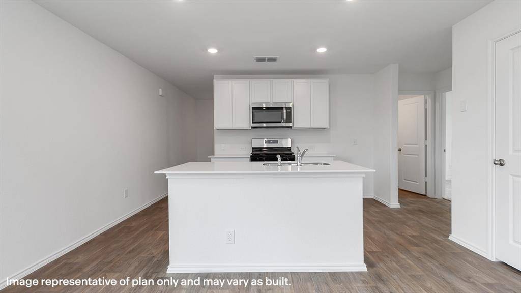 1807 Teton River Drive, Blue Ridge, TX 75424