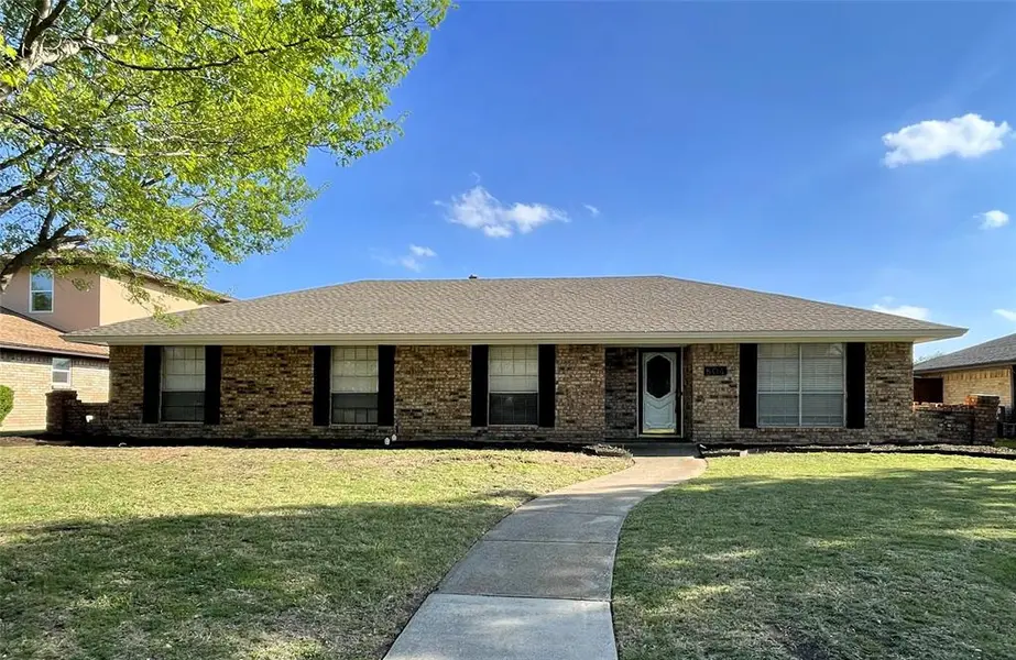 804 Lake Highlands Drive, Allen, TX 75002