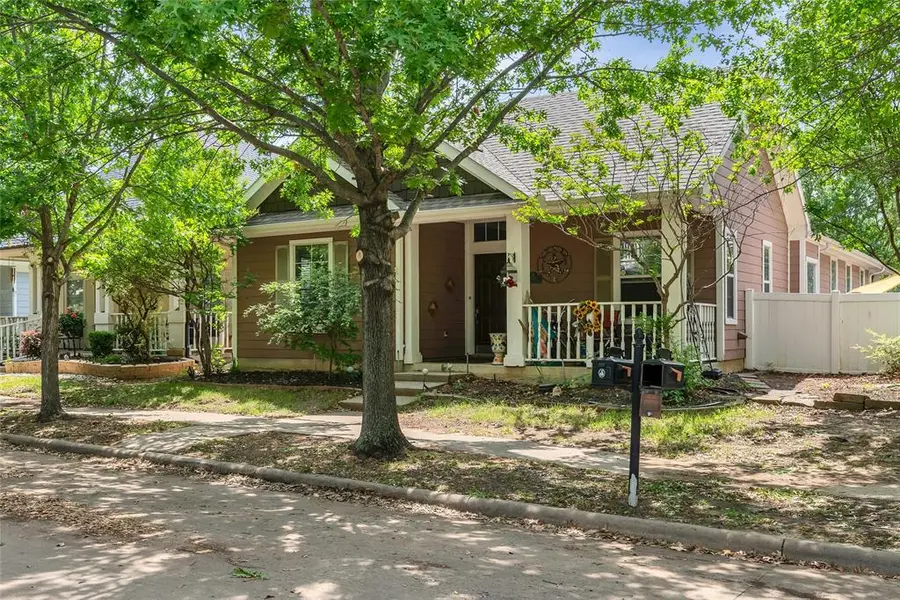 1728 Mercer Way, Savannah, TX 76227