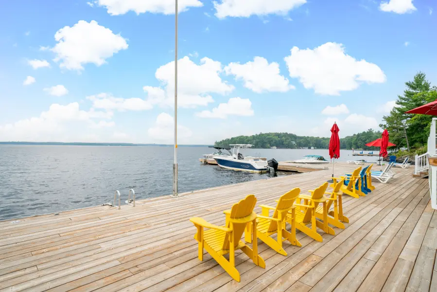 1869 Muskoka Road HWY 118 N/A W #BTV-E106, Muskoka Lakes, ON P1L 1W8