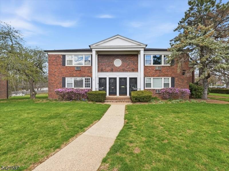 115 Pitney Pl, Morris Twp., NJ 07960