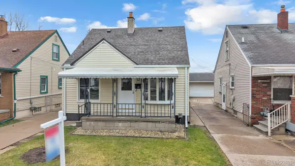 2359 Detroit AVE, Lincoln Park, MI 48146