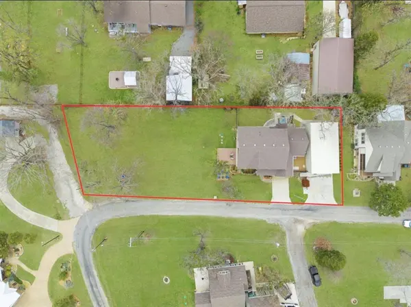 120 Coffee Circle, Pottsboro, TX 75076