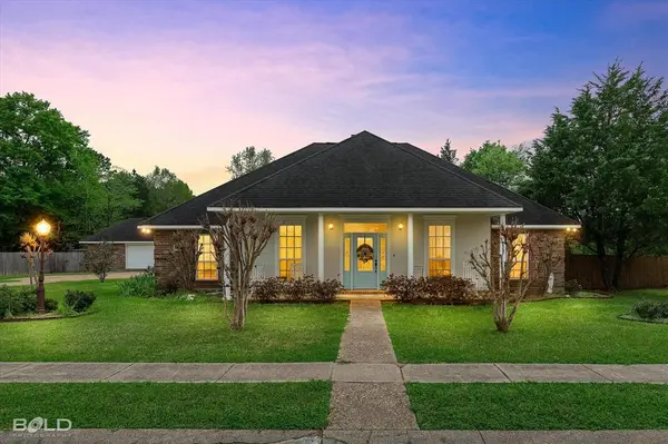 129 Wax Wing Street, Stonewall, LA 71078