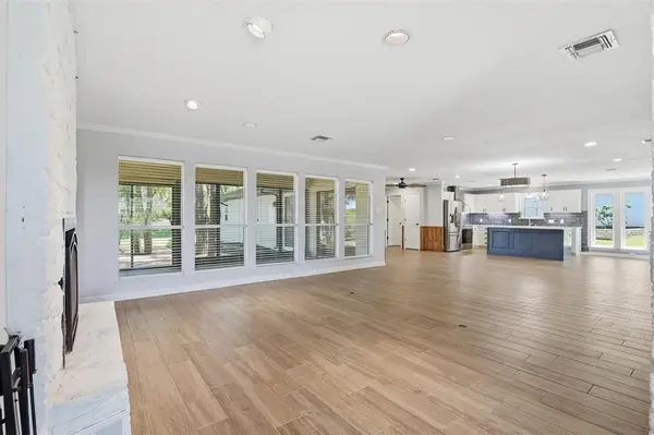 6406 Lansdowne Court, Granbury, TX 76049