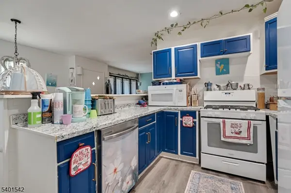 86 James St, South River Boro, NJ 08882