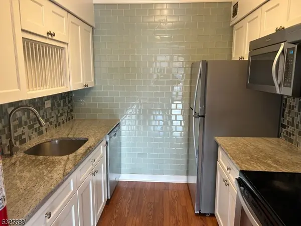 300 Main St #405, Little Falls Twp., NJ 07424