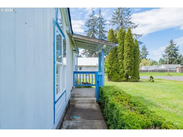 5465 NANDINA ST, Sweet Home, OR 97386