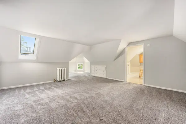 324 Stuart AVE, Kalamazoo City, MI 49007