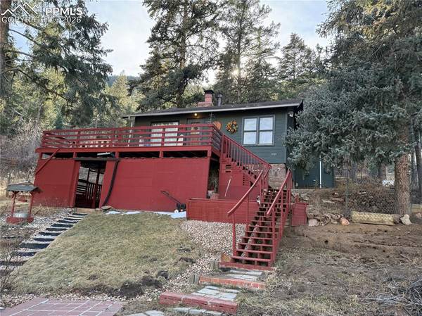 9735 Mountain RD, Cascade, CO 80809