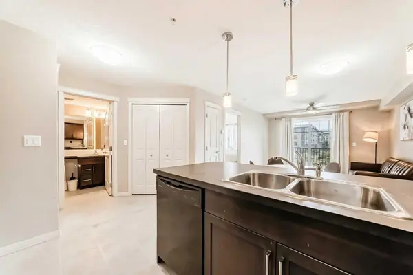 130 Panatella ST NW #2206, Calgary, AB T3K 0Y6