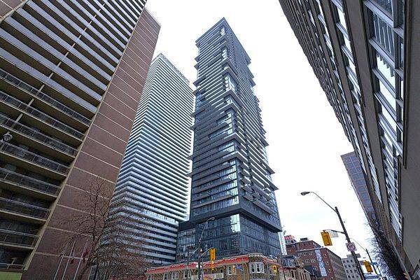 634 Church ST #2511, Toronto C08, ON M4Y 2G3