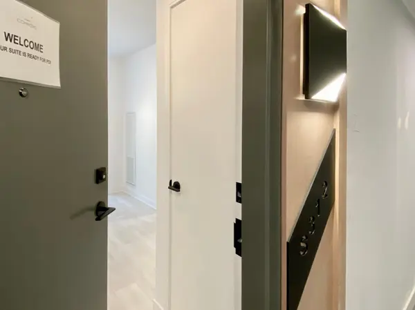 35 Rolling Mills RD #S312, Toronto C08, ON M5A 0V6