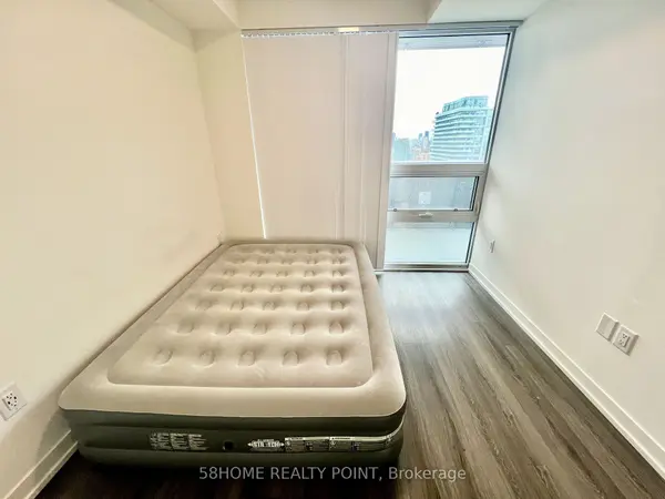 138 Downes ST #3002, Toronto C01, ON M5E 0E4