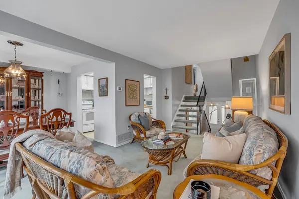 91 Bellefontaine ST, Toronto E05, ON M1S 4E7