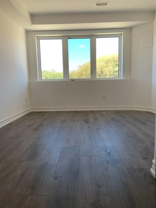 68 Drizzel CRES #Bsmt, Richmond Hill, ON L4E 1G8