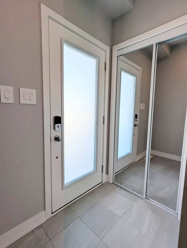 22 Westwood AVE, Barrie, ON L9J 0M6