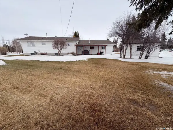 109 Road AVENUE, Langenburg, SK S0A 2A0