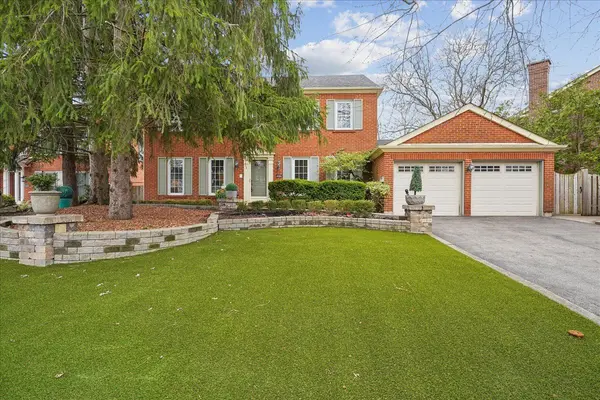 3459 Pitch Pine CRES, Mississauga, ON L5L 1P9