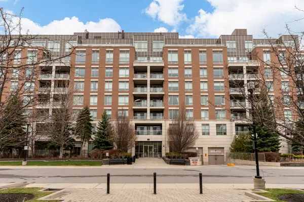2470 Prince Michael DR #712, Oakville, ON L6H 0G9