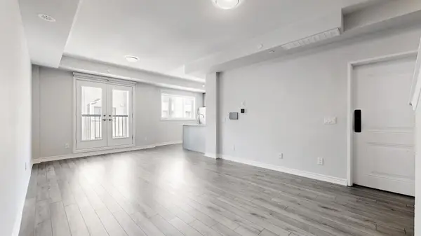 349 Wheat Boom DR #310, Oakville, ON L6H 7X5