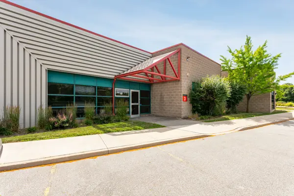 5155 Spectrum WAY #3, Mississauga, ON L4W 5A1