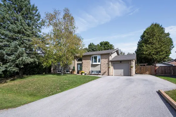 3 Currie RD, Erin, ON N0B 1Z0