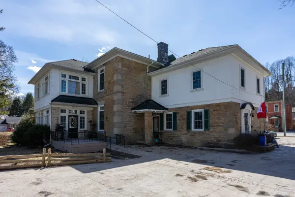 805 3rd AVE W, Owen Sound, ON N4K 4P4