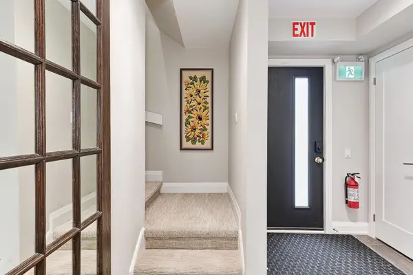 110 Fairway CT #102, Blue Mountains, ON L9Y 0P8