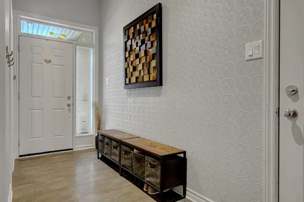 729 Hazelnut CRES, Blossom Park - Airport And Area, ON K1T 0K3