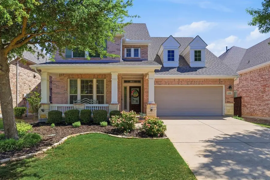 1550 Meadows Avenue, Lantana, TX 76226