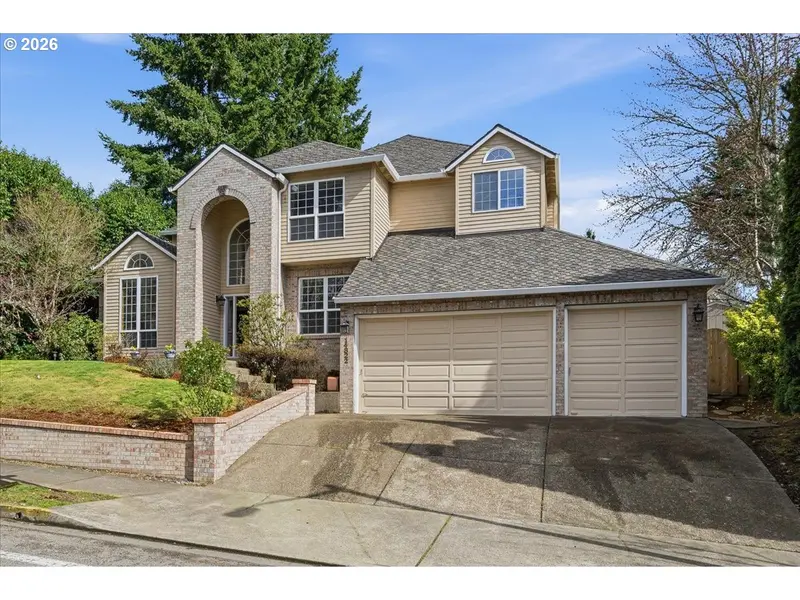14822 SE 132ND AVE, Clackamas, OR 97015