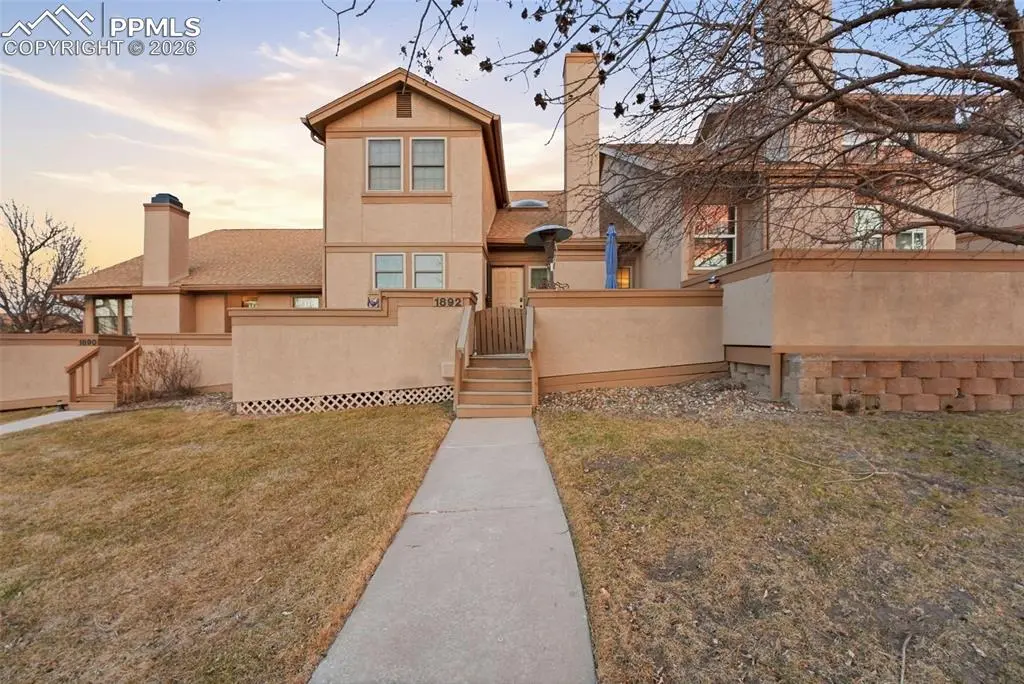 1892 Brookdale DR, Colorado Springs, CO 80918