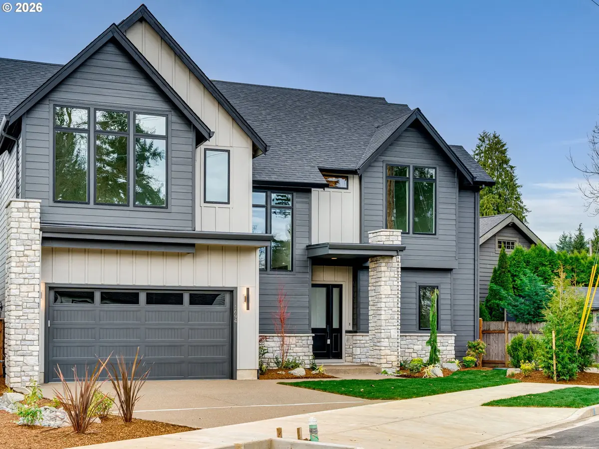 1694 16TH ST, West Linn, OR 97068