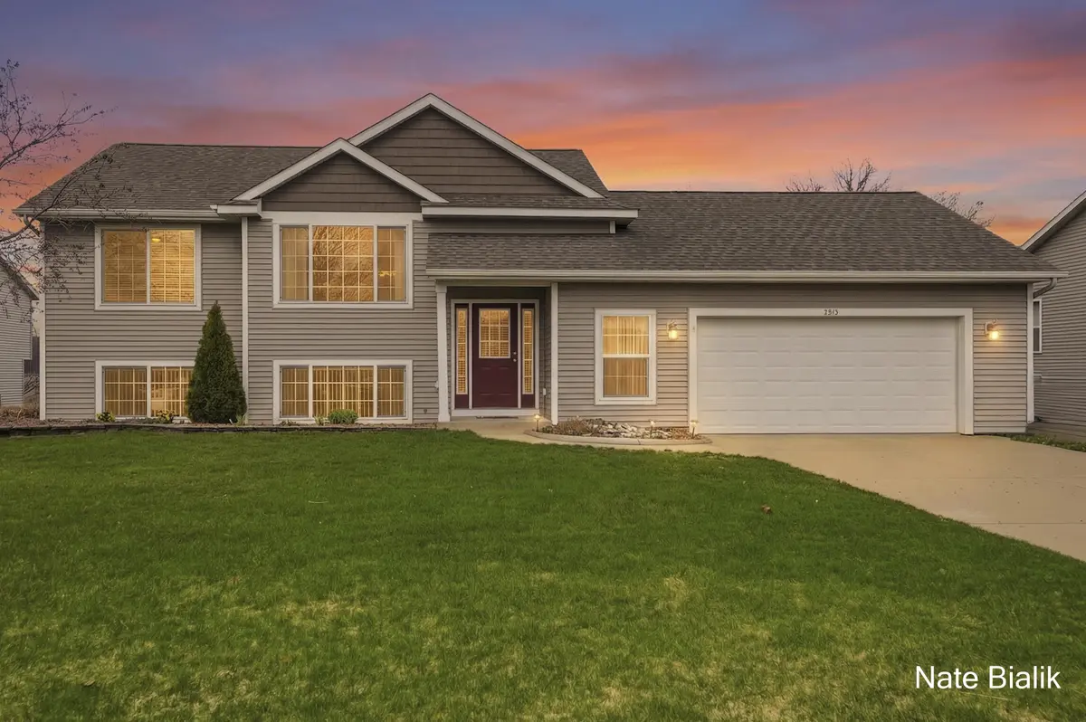 5315 Windfield DR, Allendale Twp, MI 49401