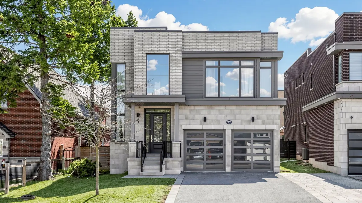 27 Poplar DR, Richmond Hill, ON L4E 2Y4