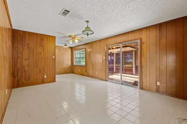 905 Seymore Circle, Denison, TX 75020