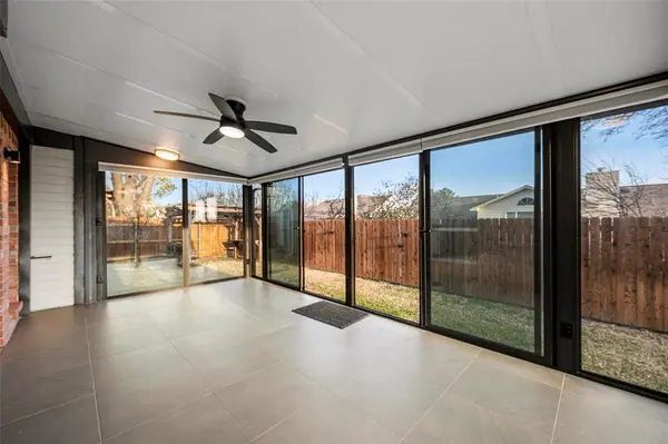 1819 Sandalwood Lane, Grapevine, TX 76051