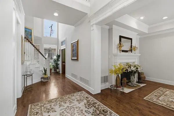 23 Ashton Court, Dallas, TX 75230