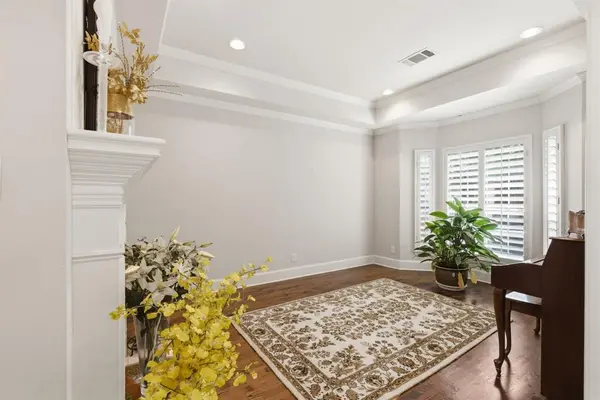 23 Ashton Court, Dallas, TX 75230