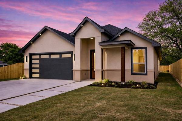 2939 Alaska Avenue, Dallas, TX 75216