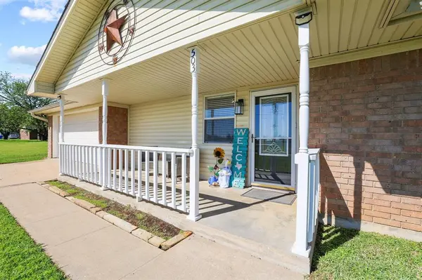 503 Wilson Street, Whitesboro, TX 76273