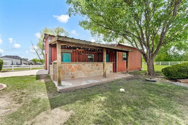 13917 Mallard Springs Drive, Haslet, TX 76052