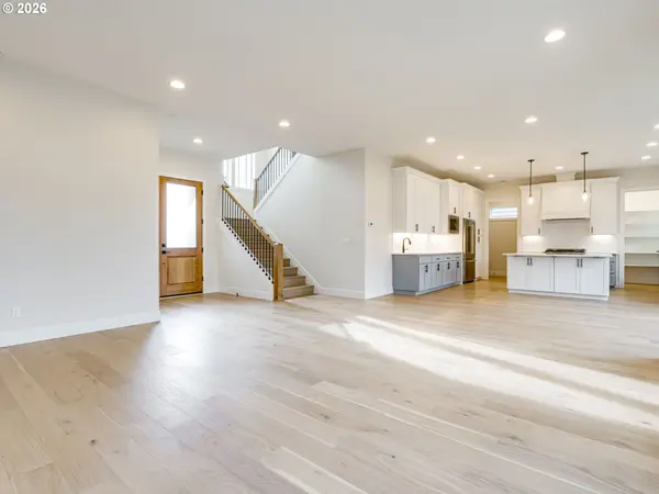 1694 16TH ST, West Linn, OR 97068