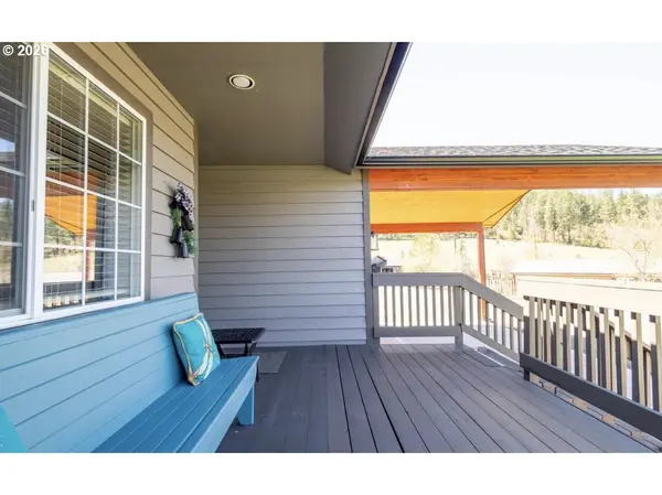 503 S HOLMES ST, Wallowa, OR 97885